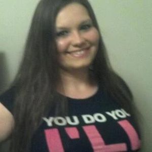 Meet your Posher, Candice